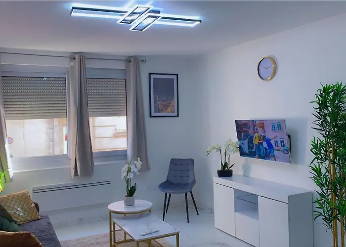 Ot Elegant Et Apartamento *